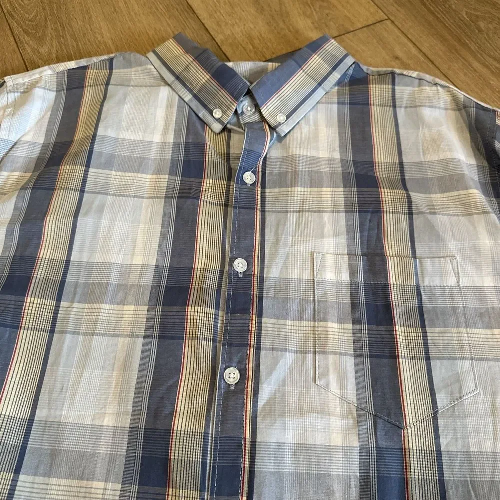 Smith's Workwear‎ Men's Blue Plaid Short Sleeve Button Down Shirt Medium NEW